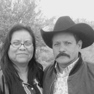 Meet your Posher, Eleazar y maria